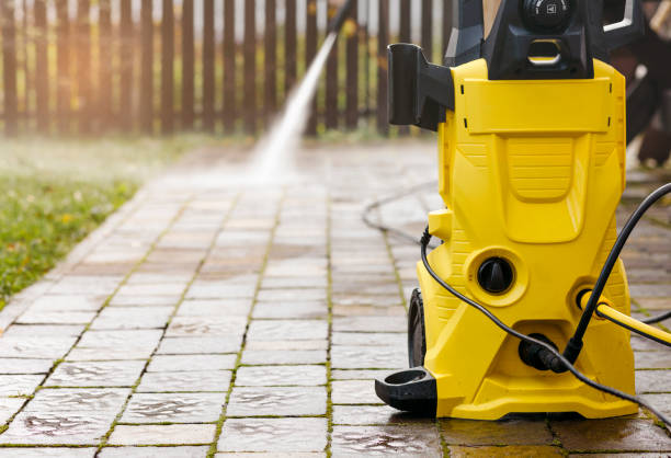 Best Playground Equipment Cleaning  in Palo Alto, CA